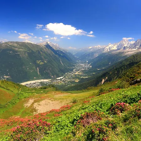 Le Cristal Gm7 Mountain View, Pool, Private Sauna & Parking - Happy Διαμέρισμα