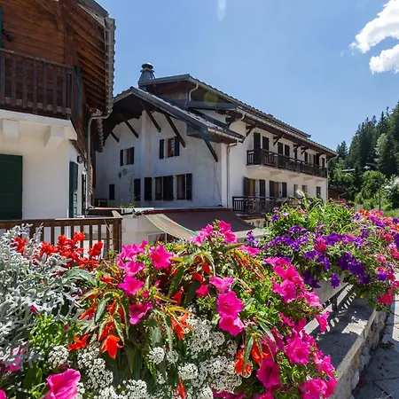 Διαμέρισμα Le Cristal Gm7 Mountain View, Pool, Private Sauna & Parking - Happy Σαμονί