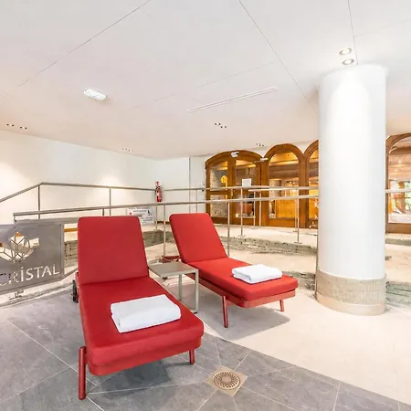 Διαμέρισμα Le Cristal Gm7 Mountain View, Pool, Private Sauna & Parking - Happy *
