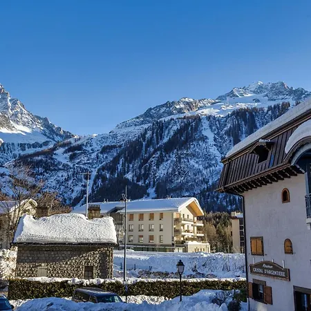 Appartamento Le Cristal Gm7 Mountain View, Pool, Private Sauna & Parking - Happy